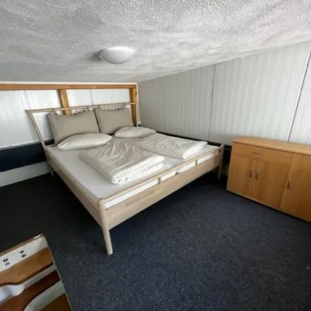 Unterkuenfte Bei Wake And Am Halbendorfer * Schleife